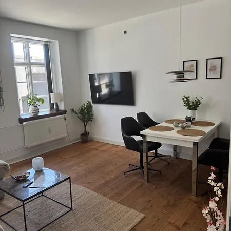 Διαμέρισμα Charming Apartment In The Heart Of Fredericia